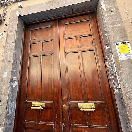 Burnia Sicily Holiday House ปาแลร์โม ภายนอก รูปภาพ