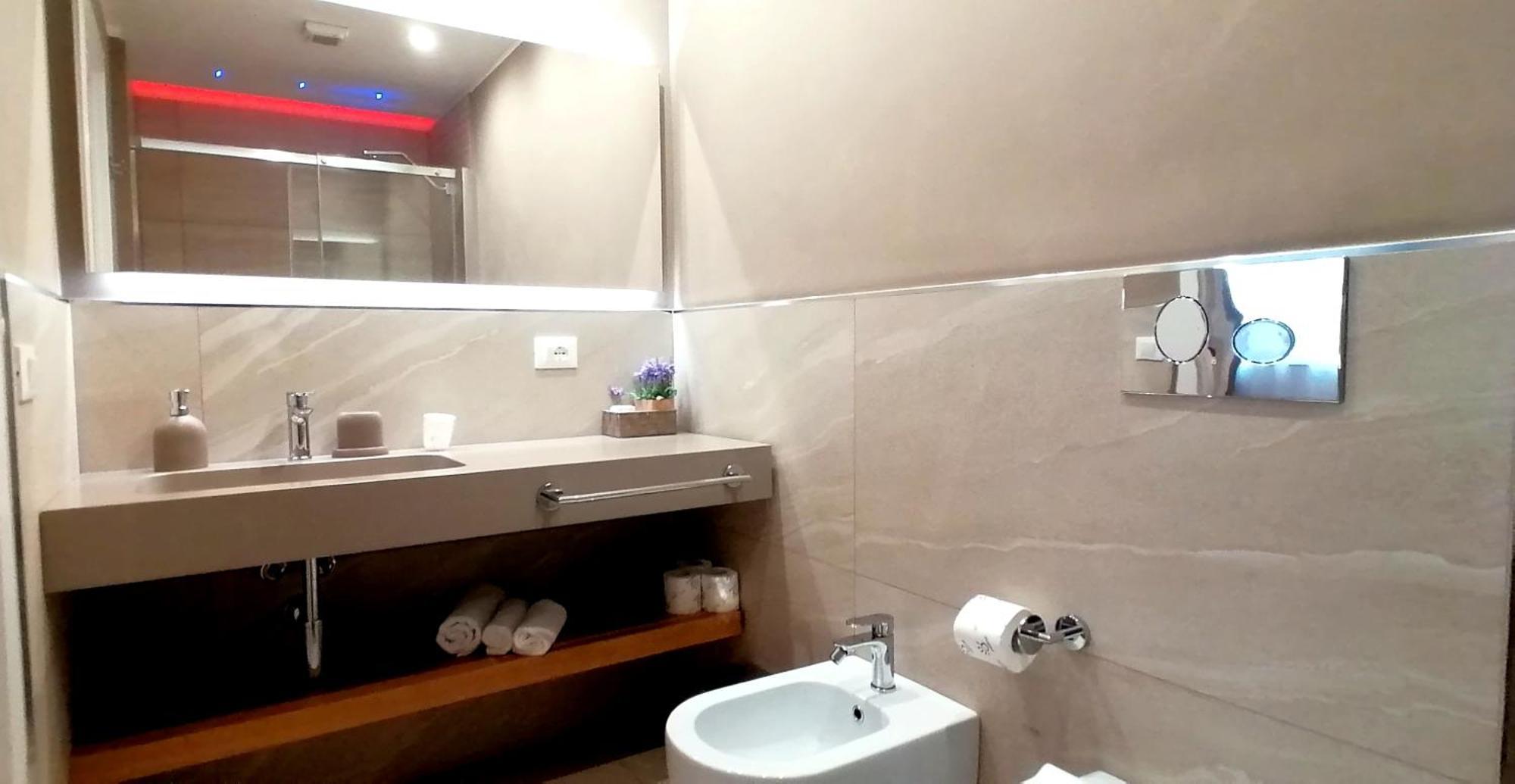 Burnia Sicily Holiday House ปาแลร์โม ภายนอก รูปภาพ